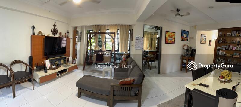 Prop-GPT: HDB Flat: D18  711 Tampines Street 71