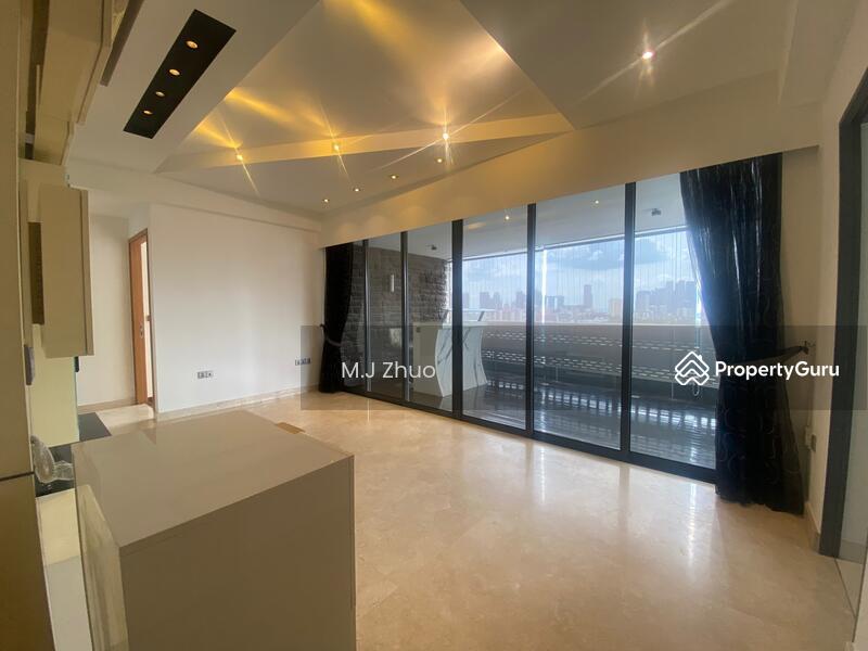 Prop-GPT: Apartment: D11  Lucida