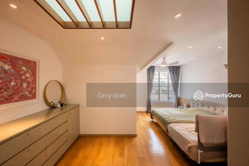 Terrace for Sale, Architect-designed 3-Storey inter-terrace: Modern charm in D16!, SGD 3,285,000