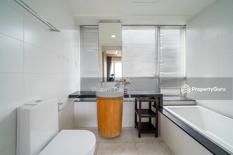 Apartment for Sale, The Centris, SGD 2,200,000 | 99-year lease