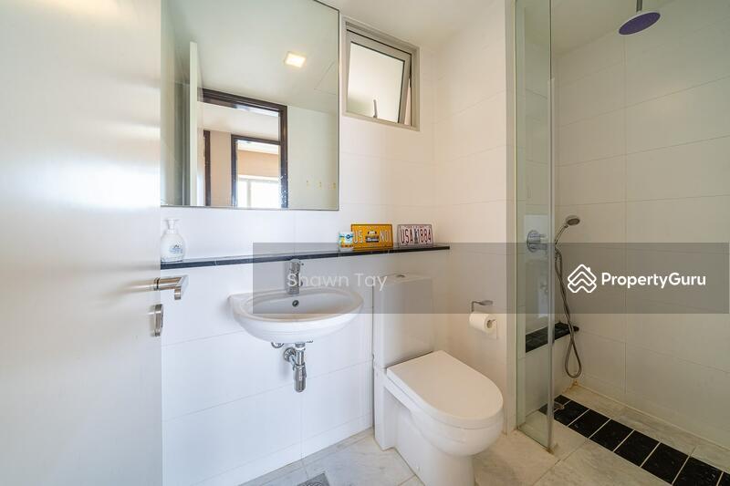 Apartment for Sale, The Centris, SGD 2,200,000 | 99-year lease