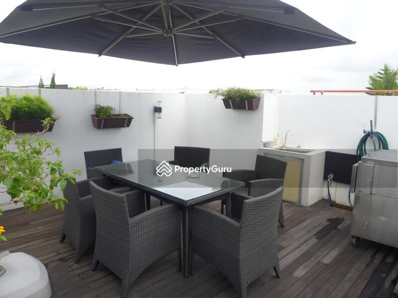 Apartment for Sale, The Centris, SGD 2,200,000 | 99-year lease