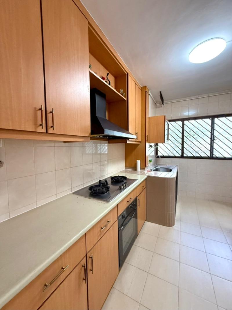 HDB Apartment for Sale, 114 Bukit Purmei Road HDB Apartment For Sale, $708,888, 3 Bed 2 Bath 1,140 sqft $622.00 psf, SGD 708,888 | 99-year Leasehold