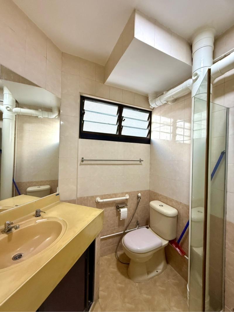 HDB Apartment for Sale, 114 Bukit Purmei Road HDB Apartment For Sale, $708,888, 3 Bed 2 Bath 1,140 sqft $622.00 psf, SGD 708,888 | 99-year Leasehold