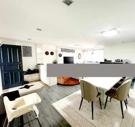 688B Choa Chu Kang Drive HDB Apartment For Sale, $630,000, 3 Bed 2 Bath 1,184 sqft $532.00 psf