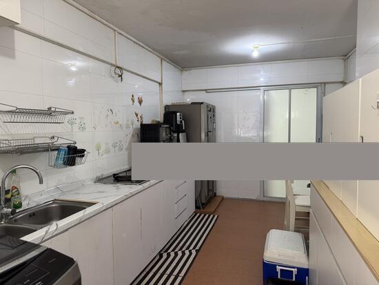 HDB Apartment for Sale, 162 Bukit Batok Street 11 HDB Apartment For Sale, $440,000, 2 Bed 2 Bath 796 sqft $553.00 psf, SGD 440,000 | 99-year Leasehold