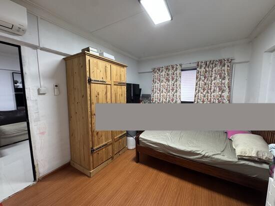 HDB Apartment for Sale, 162 Bukit Batok Street 11 HDB Apartment For Sale, $440,000, 2 Bed 2 Bath 796 sqft $553.00 psf, SGD 440,000 | 99-year Leasehold