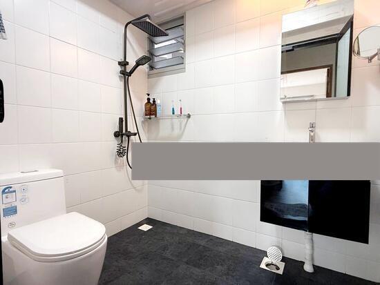 HDB Apartment for Sale, 424D Yishun Avenue 11 HDB Apartment For Sale, $580,000, 3 Bed 2 Bath 990 sqft $586.00 psf, SGD 580,000 | 99-year Leasehold
