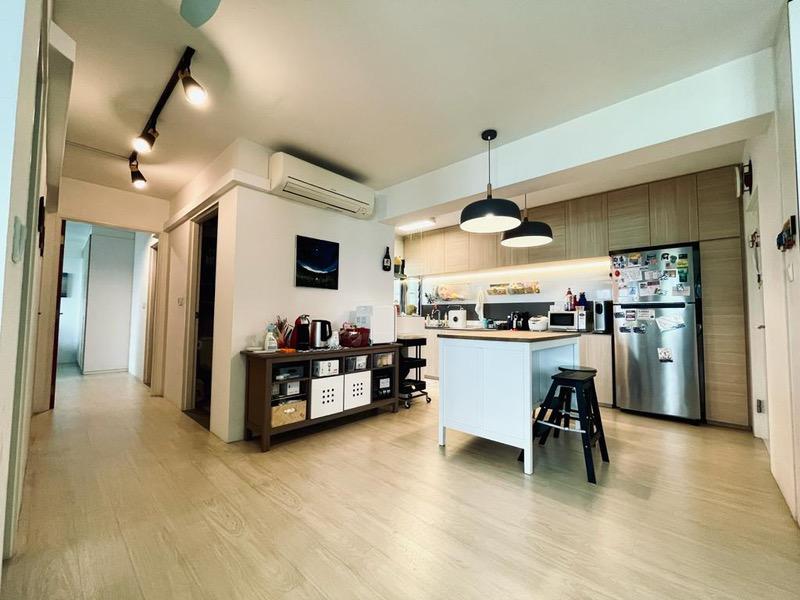 808A Choa Chu Kang Avenue 1 HDB Apartment For Sale, $720,000, 3 Bed 2 Bath 1,184 sqft $608.00 psf