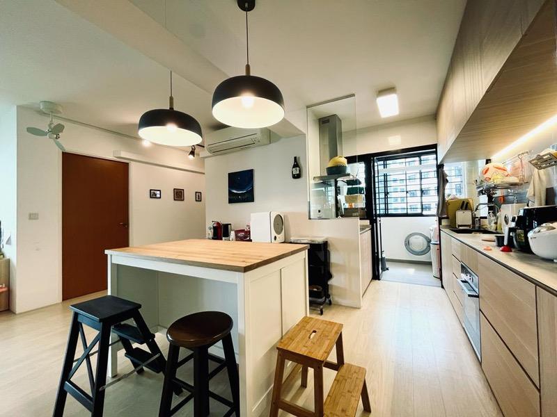 808A Choa Chu Kang Avenue 1 HDB Apartment For Sale, $720,000, 3 Bed 2 Bath 1,184 sqft $608.00 psf