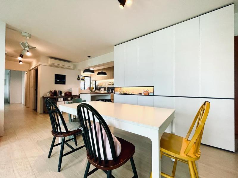 808A Choa Chu Kang Avenue 1 HDB Apartment For Sale, $720,000, 3 Bed 2 Bath 1,184 sqft $608.00 psf