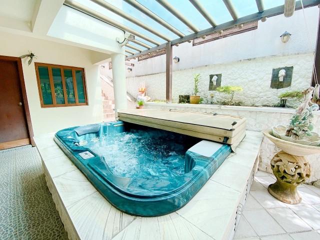 Serangoon Garden Estate Bungalow House For Sale, $11,500,000, 7 Bed 7 Bath 8,695 sqft $2,071.00 psf