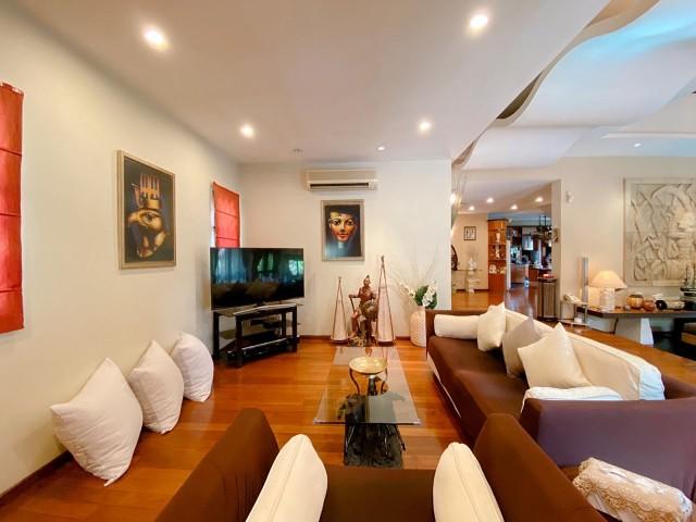 Serangoon Garden Estate Bungalow House For Sale, $11,500,000, 7 Bed 7 Bath 8,695 sqft $2,071.00 psf