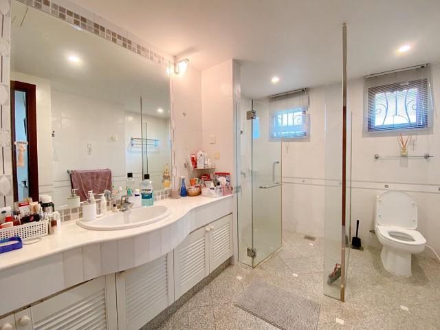 Serangoon Garden Estate Bungalow House For Sale, $11,500,000, 7 Bed 7 Bath 8,695 sqft $2,071.00 psf