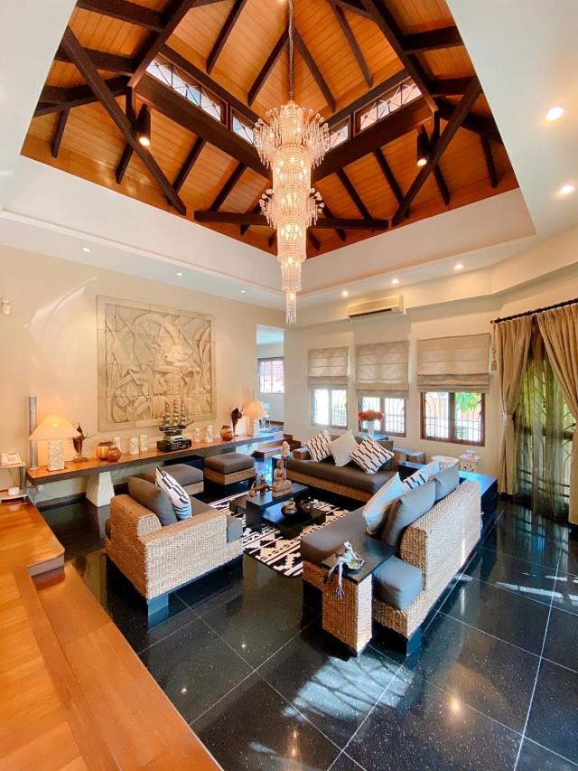 Serangoon Garden Estate Bungalow House For Sale, $11,500,000, 7 Bed 7 Bath 8,695 sqft $2,071.00 psf