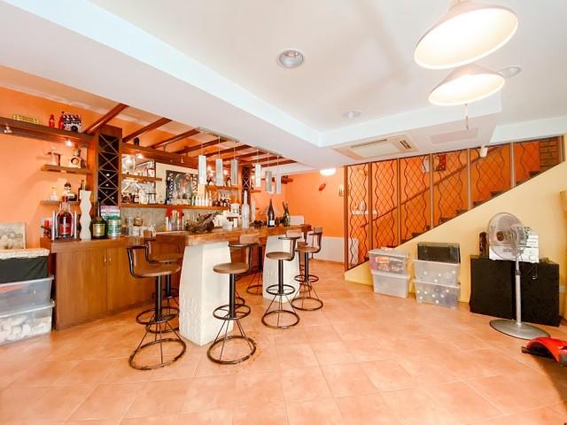 Serangoon Garden Estate Bungalow House For Sale, $11,500,000, 7 Bed 7 Bath 8,695 sqft $2,071.00 psf