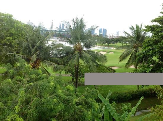 Prop-GPT: Detached: D04  lakeshore view