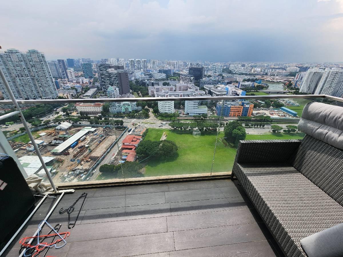 Kallang Riverside Condominium For Sale, $2,800,000, 2 Bed 2 Bath 1,033 sqft $2,711.00 psf
