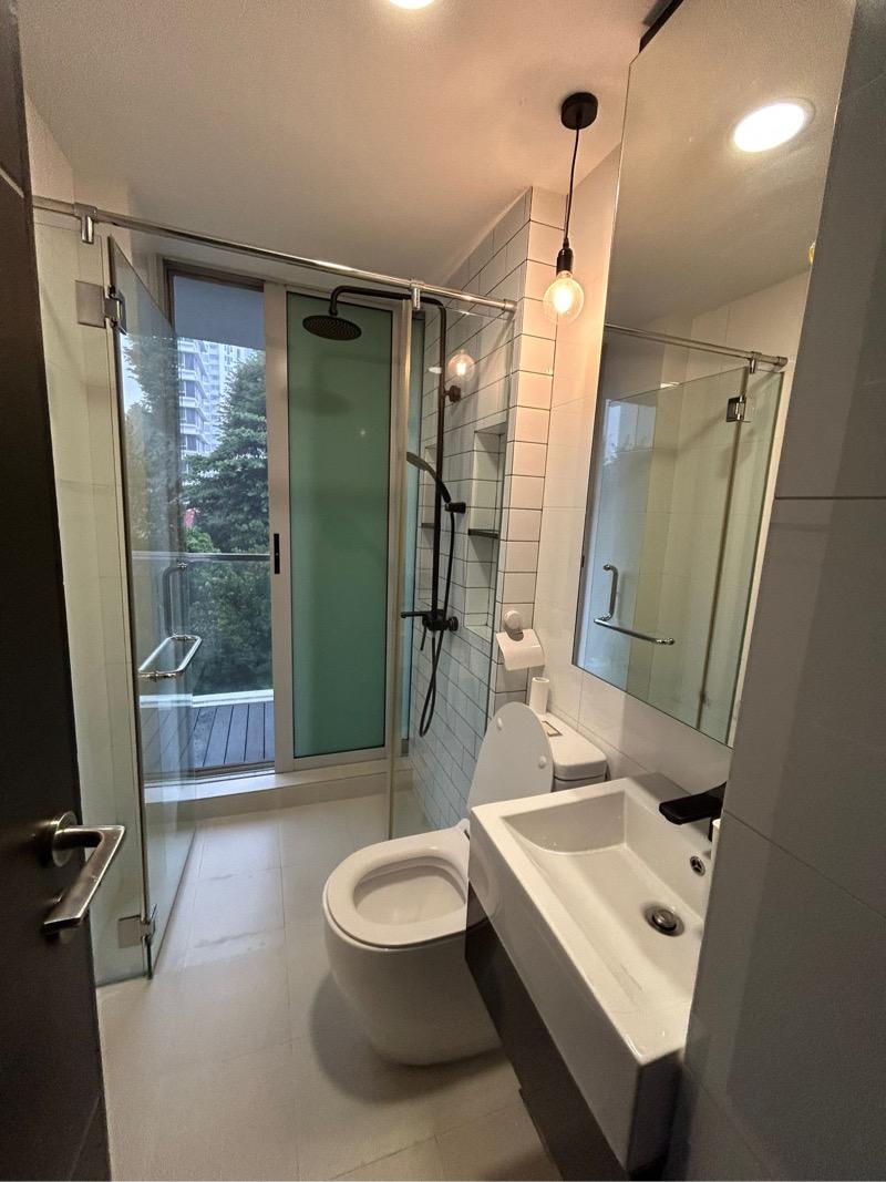 Prop-GPT: Apartment: D11  The Medge