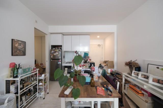 The Montana Condominium For Sale, $1,288,000, 2 Bed 1 Bath 614 sqft $2,098.00 psf