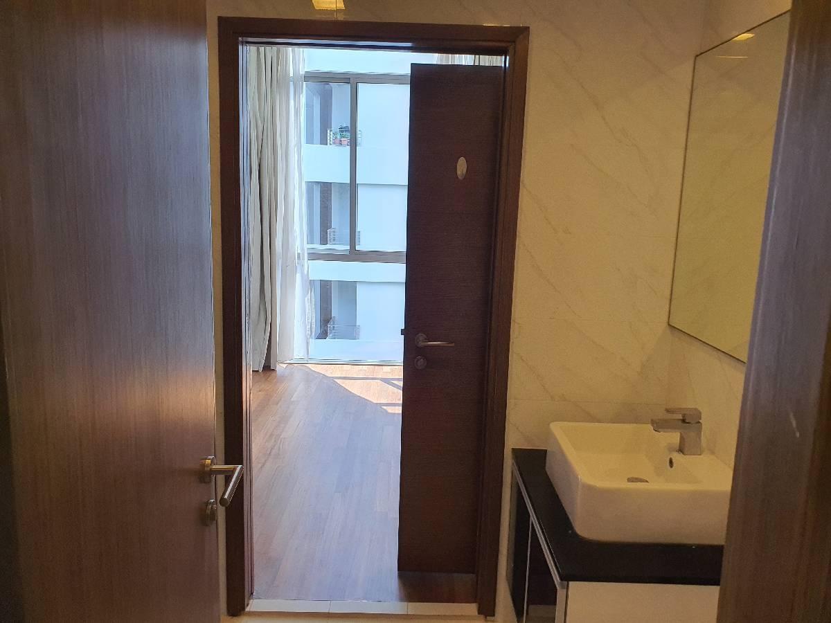 Loft @ Nathan Condominium For Sale, $1,750,000, 2 Bed 2 Bath 990 sqft $1,768.00 psf