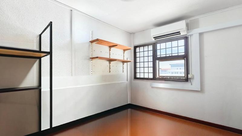 HDB Apartment for Sale, 30 Marine Crescent HDB Apartment For Sale, $486,000, 2 Bed 1 Bath 64 sqft $7,594.00 psf, SGD 486,000 | 99-year Leasehold
