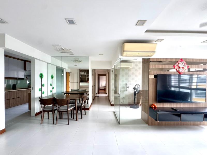 Prop-GPT: HDB Apartment: D19  326C Anchorvale Road