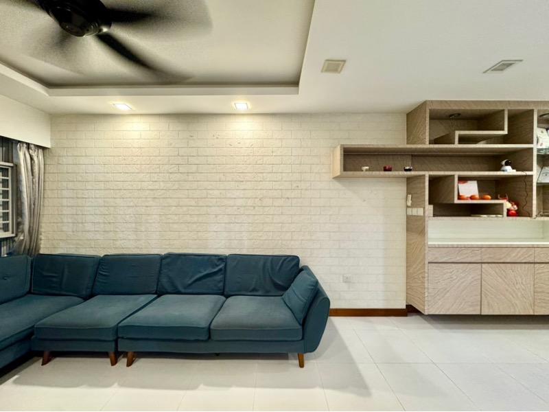 326C Anchorvale Road HDB Apartment For Sale, $850,000, 4 Bed 2 Bath 1,205 sqft $705.00 psf