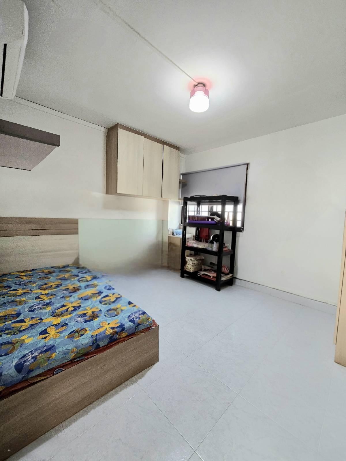 929 Hougang Street 91 HDB Apartment For Sale, $650,000, 3 Bed 2 Bath 1,076 sqft $604.00 psf