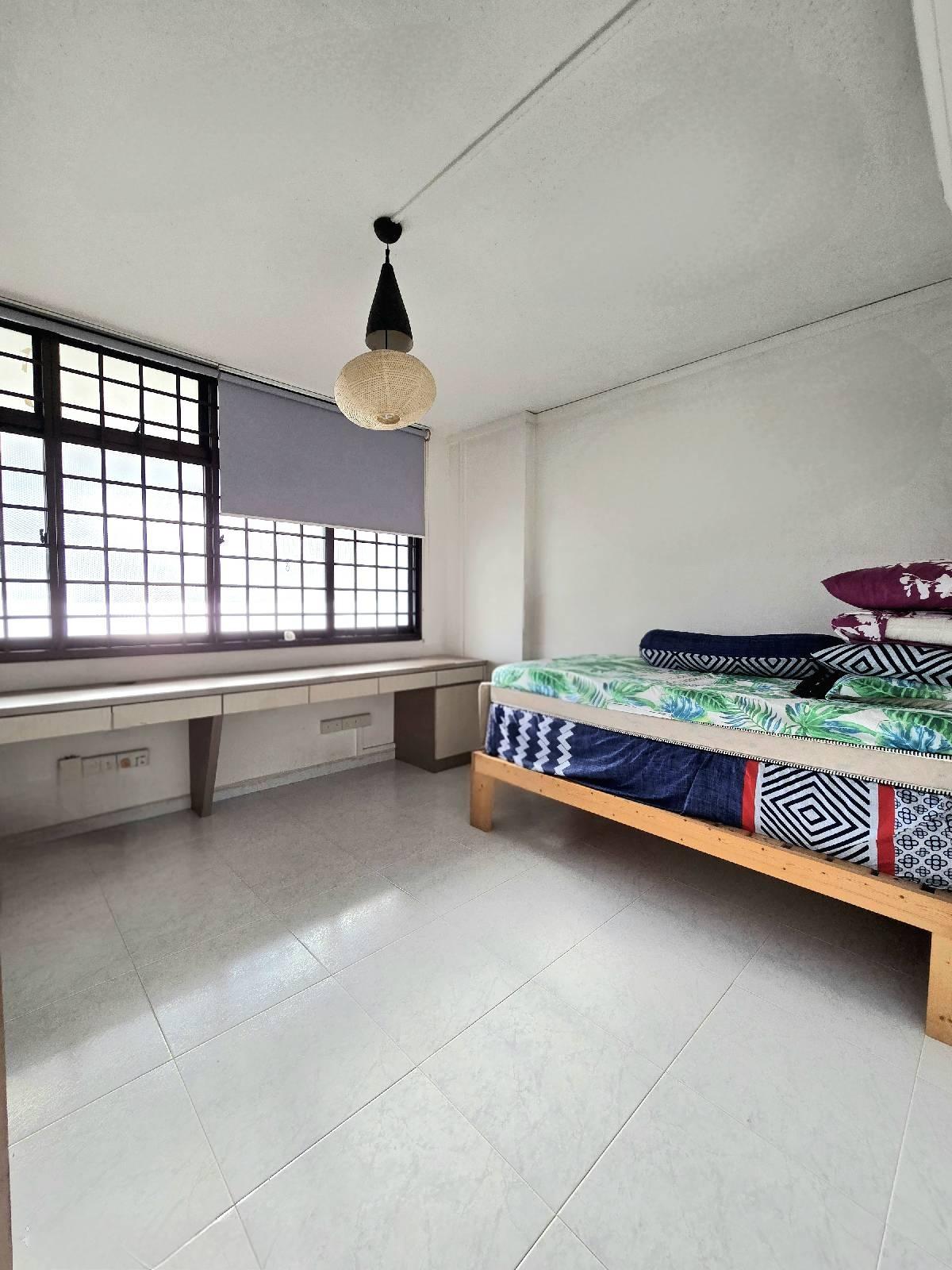929 Hougang Street 91 HDB Apartment For Sale, $650,000, 3 Bed 2 Bath 1,076 sqft $604.00 psf
