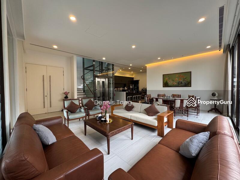 Prop-GPT: Semi-Detached: D20  Adelphi Park Estate