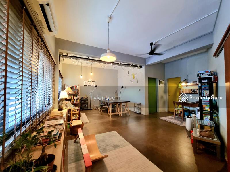 Prop-GPT: Walk-up Apartment: D21 Upper Bukit Timah Renovated Binjai Park Walk-Up Apartment