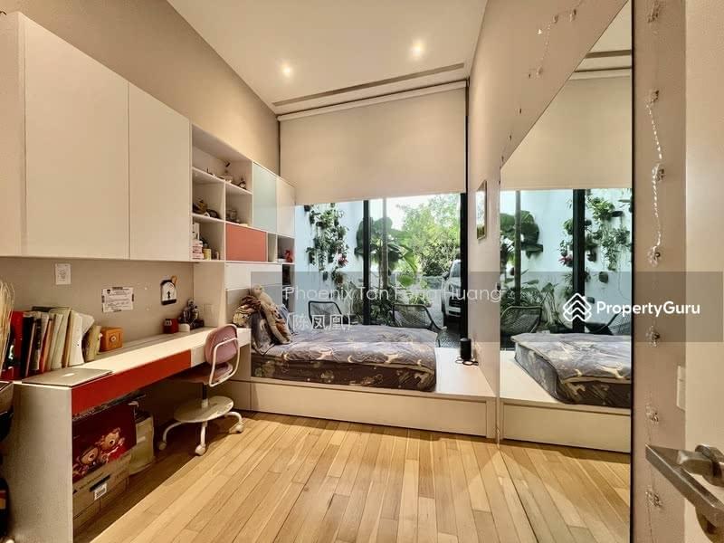 Semi-Detached for Sale, d'Leedon (Former Farrer Court), SGD 7,600,000 | 99-year lease