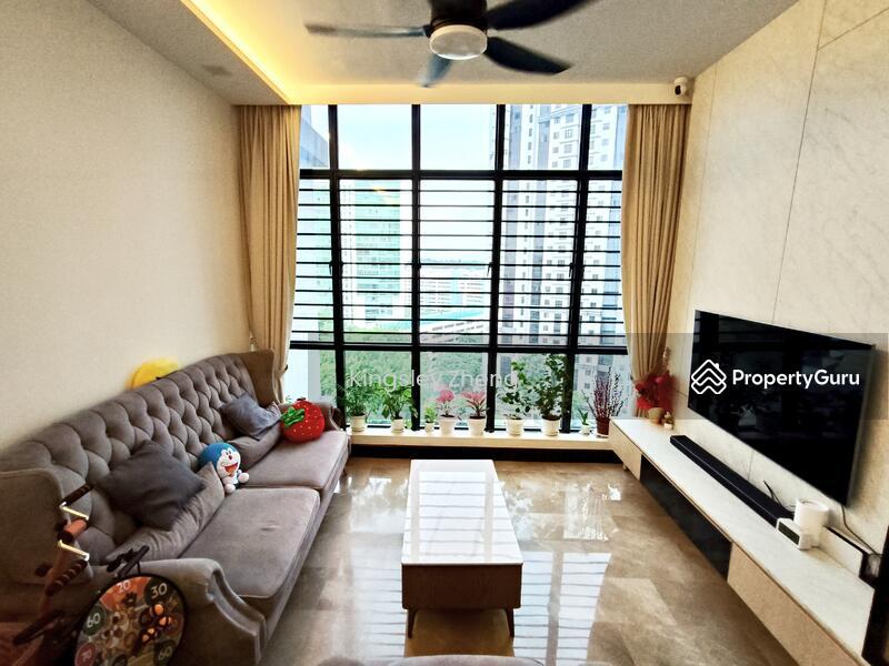 Prop-GPT: Condominium: D23 Bukit Batok Regent Heights