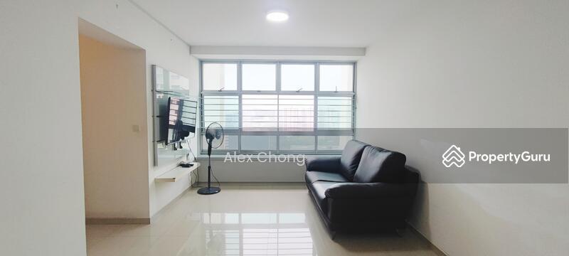 Prop-GPT: HDB Flat: D03  61A Strathmore Avenue