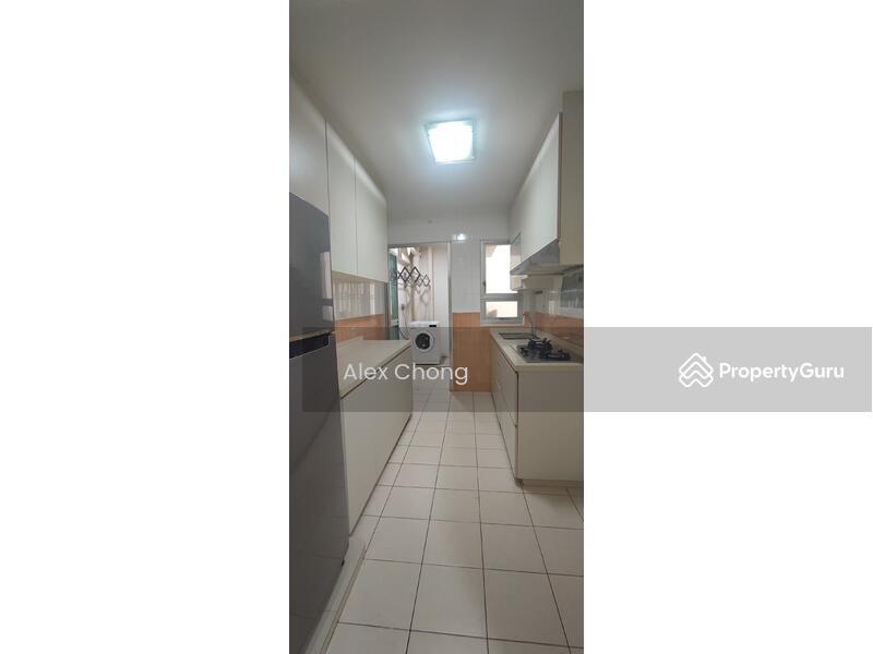 HDB Flat for Sale, 61A Strathmore Avenue, SGD 1,100,000 | 99-year lease