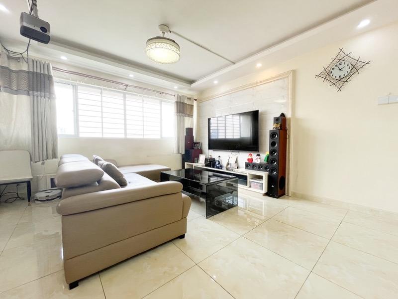 HDB Apartment for Sale: Yishun, D27, 760757