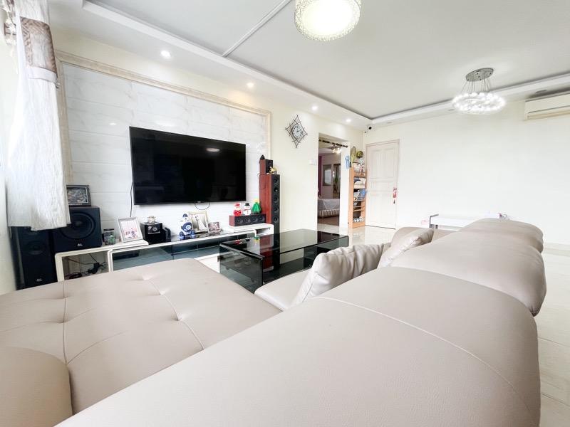 HDB Apartment for Sale: Yishun, D27, 760757