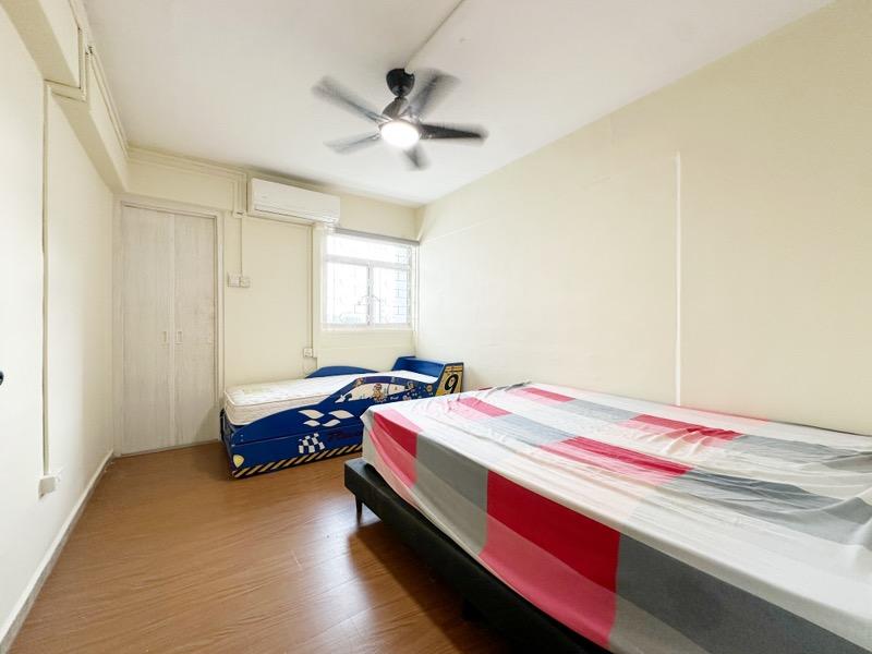 HDB Apartment for Sale, 525 Bedok North Street 3 HDB Apartment For Sale, $428,000, 2 Bed 2 Bath 721 sqft $594.00 psf, SGD 428,000 | 99-year Leasehold