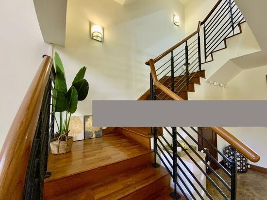 Prop-GPT: Terrace: D19  Park Villas