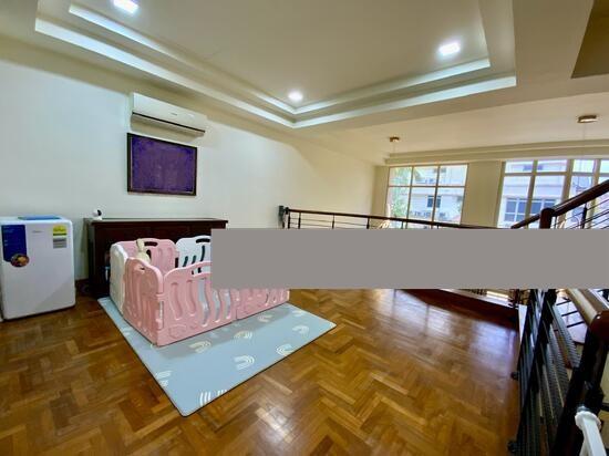Terrace for Sale, Park Villas Terraced House For Sale, $2,980,000, 5 Bed 5 Bath 3,000 sqft $1,842.00 psf, SGD 2,980,000 | 99-year Leasehold