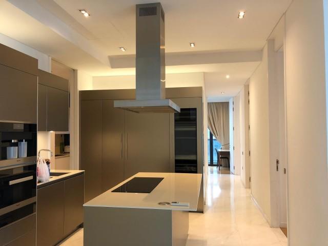 Condominium for Sale: D07, 189762