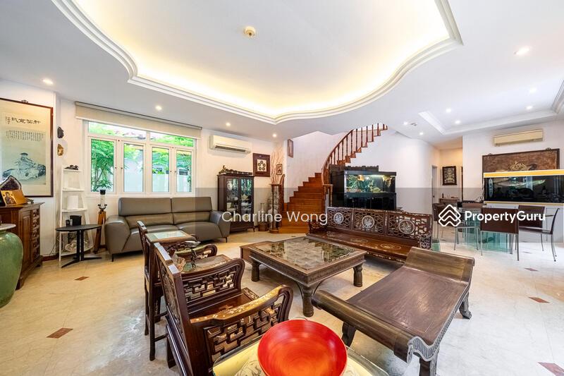 Prop-GPT: Detached: D10  First Avenue