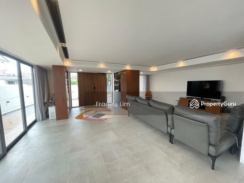 Semi-Detached for Sale: D15, 467461