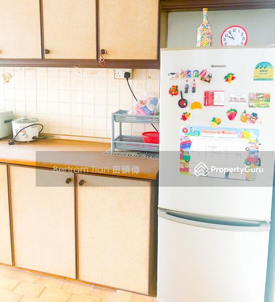 HDB Flat for Sale, 185 Toa Payoh Central, SGD 425,000 | 99-year lease