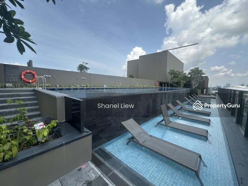 Condominium for Sale, Liv @ Mb, SGD 1,580,000 | 99-year lease