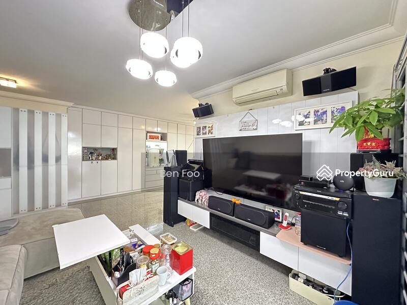 Prop-GPT: Condominium: D16  Aquarius By The Park