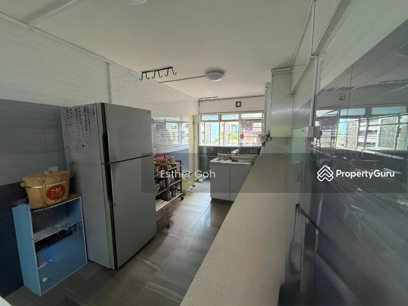 HDB Flat for Sale, 265 Yishun Street 22, SGD 500,000 | 99-year lease