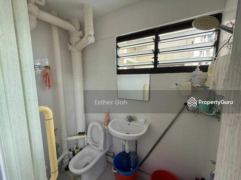 HDB Flat for Sale, 265 Yishun Street 22, SGD 500,000 | 99-year lease