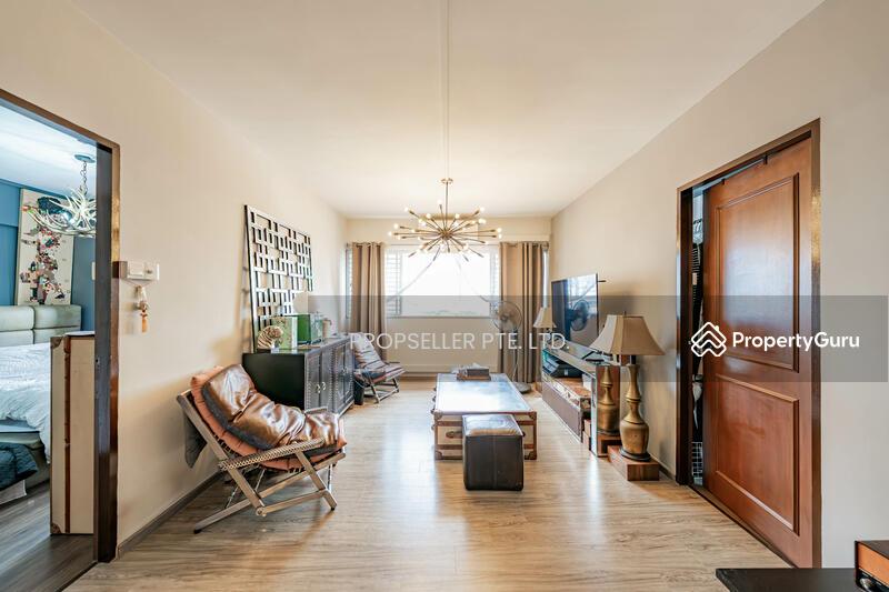 Prop-GPT: HDB Flat: D08  637 Veerasamy Road